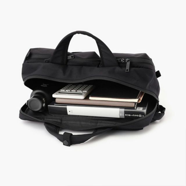 ブリーフィング バックパック SW2WAYLINER リュック デイパック ビジネスバッグ ブラック シンプル 旅行 通勤 通学ク シームレスデザイン 都会的 BRIEFING BRA251B05 SW 2WAY LINER  (250912)