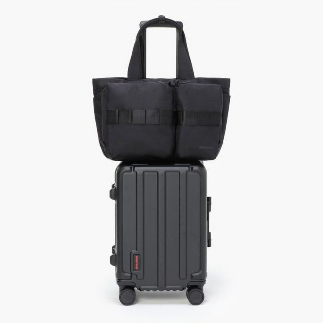 ブリーフィング トートバッグ SWWIDETOTEWR 手提げ鞄 ブラック シンプル ビジネス ワーク ジム PCスリーブ付き シームレスデザイン 都会的 BRIEFING BRA231T49 SW WIDE TOTE WR  (250912)
