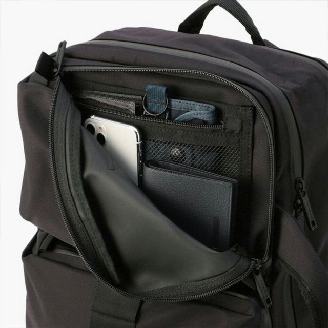 ブリーフィング バックパック SW2WAYPACK16WR リュック デイパック ビジネスバッグ 通勤 通学 ジム シンプル ブラック シームレス bビジネスリュック BRIEFING BRA231P48 SW 2WAY PACK 16 WR  (250912)