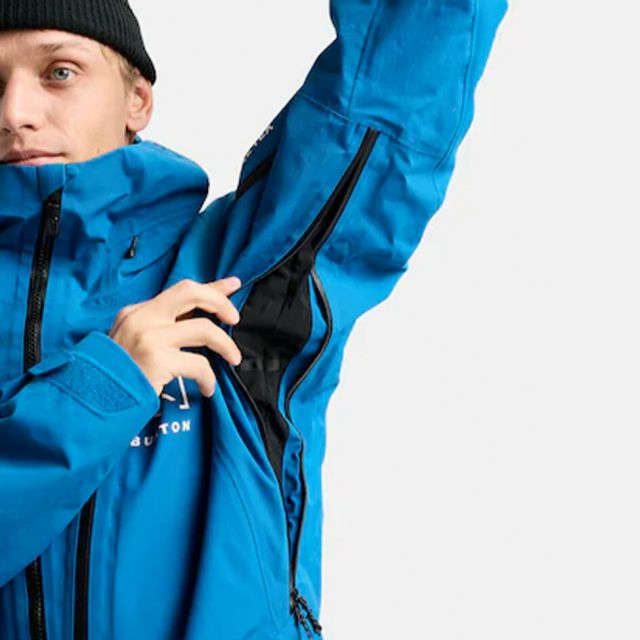バートン スノーボードウェア サイクリックジャケット 25-26 BURTON AK 100021 M AK GORE CYCLIC JK GORE-TEX 2L JACKET ゴアテックス ジャケット メンズ 日本正規品 DRYRIDE bluesign認証 スノボウェア レギュラーフィット [230922]