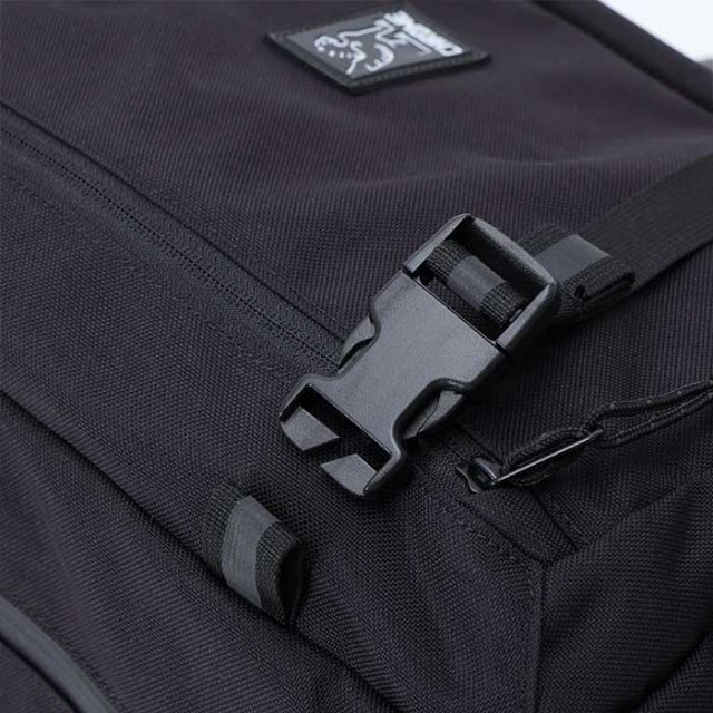 クローム ショルダーバッグ chrome BG351 KADET MAX 15L カデット マックス 耐水 PCスリーブ ブラック メンズ レディース ユニセックス 通勤 通学 自転車 (240829)