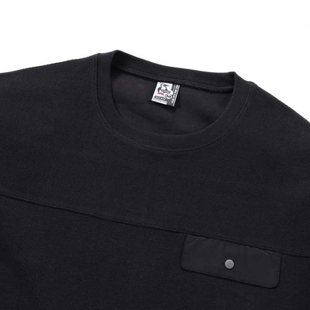 CHUMS CH01-2295 Torrey Flap Pocket Crew Top