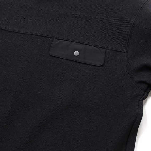 CHUMS CH01-2295 Torrey Flap Pocket Crew Top