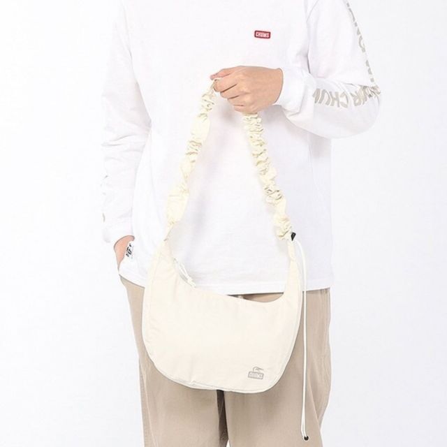 CHUMS CH06-4142 WAVY STRAP MINI BANANA SHL BAG
