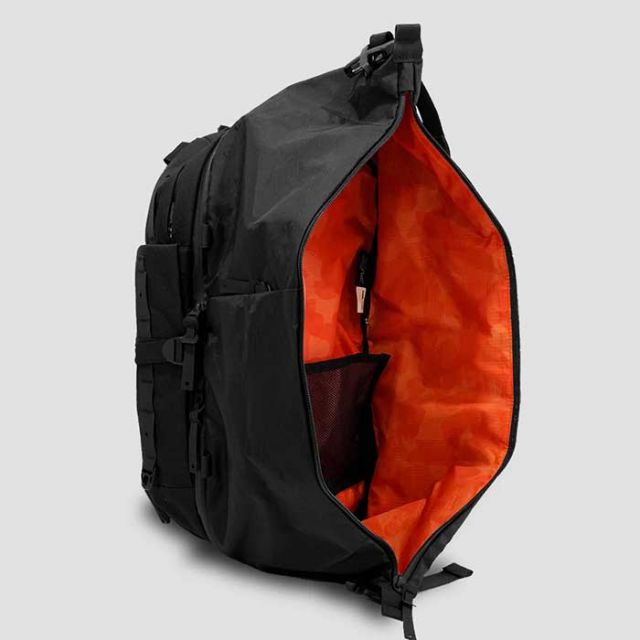 コードオブベル ショルダーバッグ X-PAK EVO クロスパックエボ 23L Code of Bell X-PAK EVO 拡張式 13インチPC対応 防水 多機能 通勤 通学 アウトドア ボディバッグ 13インチ ノートPC 多機能 アウトドア 通勤 通学 軽量 防水 (240130)