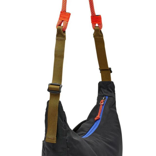 Cotopaxi コトパクシ トロゾ 8L ショルダーバッグ Cada D?a Trozo 8L Shoulder Bag 420207 軽量 撥水 アウトドア 通勤 通学 旅行  (260316)