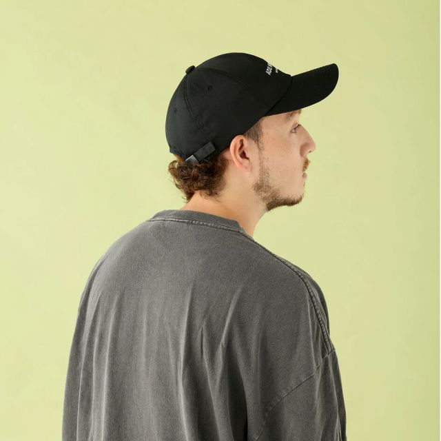 シーピーエイチ ヘッドウェア 6パネルキャップ ADS NOT FOUND ブラック ネイビー CPH 6 PANEL CAP ADS NOT FOUND BLACK NAVYメンズ レディース 帽子 ロゴキャップ 日本製 コットン混 調整可能 ストリート カジュアル 07-62 BLK Q (260319)