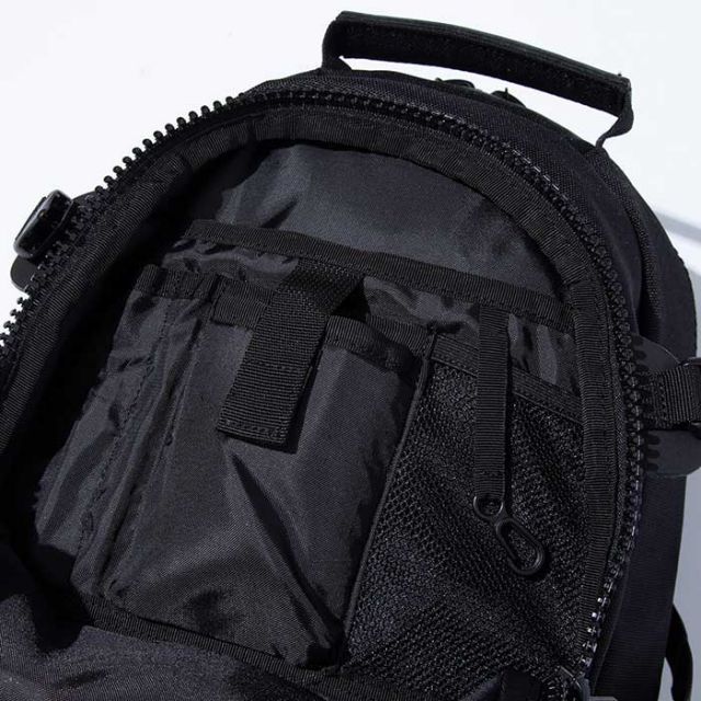F/CE. 950 TRAVEL BP S