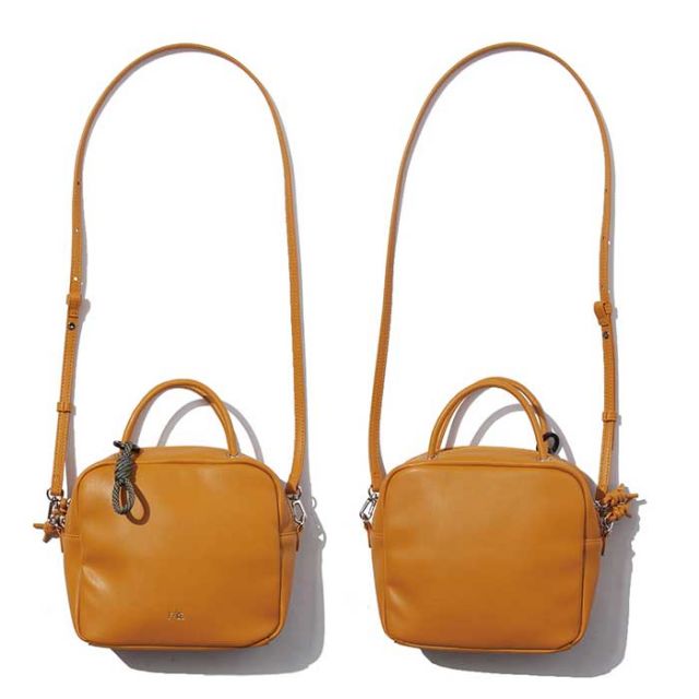 エフシーイー レディース ショルダーバッグ F/CE. テック レザー ミニ スクエア ショルダー TECH LEATHER MINI SQUARE SHOULDER (231228)