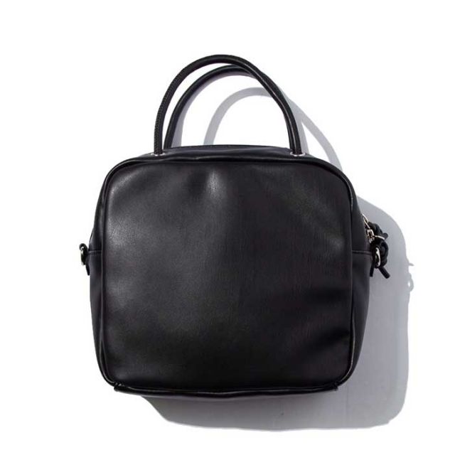 エフシーイー レディース ショルダーバッグ F/CE. テック レザー ミニ スクエア ショルダー TECH LEATHER MINI SQUARE SHOULDER (231228)