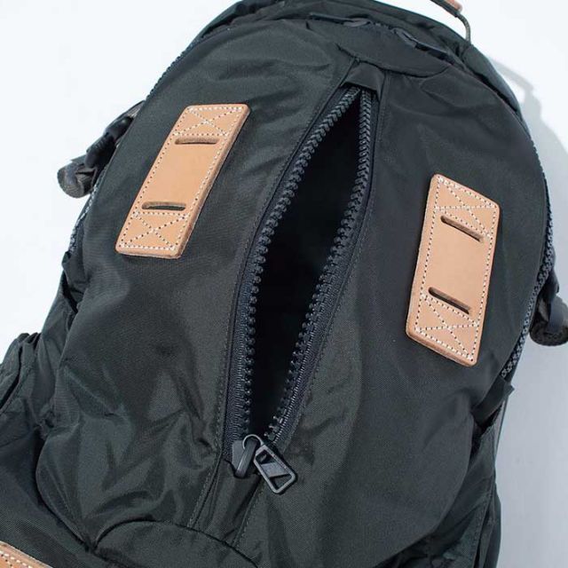 F/CE. エフシーイー リュック 33L 420 RE/COR TRAVEL BP トラベル バックパック 420デニール コーデュラ デイパック バッグ 社会人 新生活 通学 プレゼント (240131)