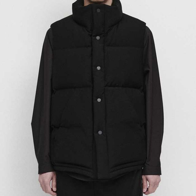 エフシーイー ダウンベスト F/CE パファー ベスト STLTH PUFFER VEST FCE×DIGAWEL ディガウェル メンズ レディース ユニセックス ブラック S / M 秋冬 (241030)
