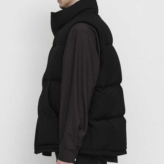 エフシーイー ダウンベスト F/CE パファー ベスト STLTH PUFFER VEST FCE×DIGAWEL ディガウェル メンズ レディース ユニセックス ブラック S / M 秋冬 (241030)