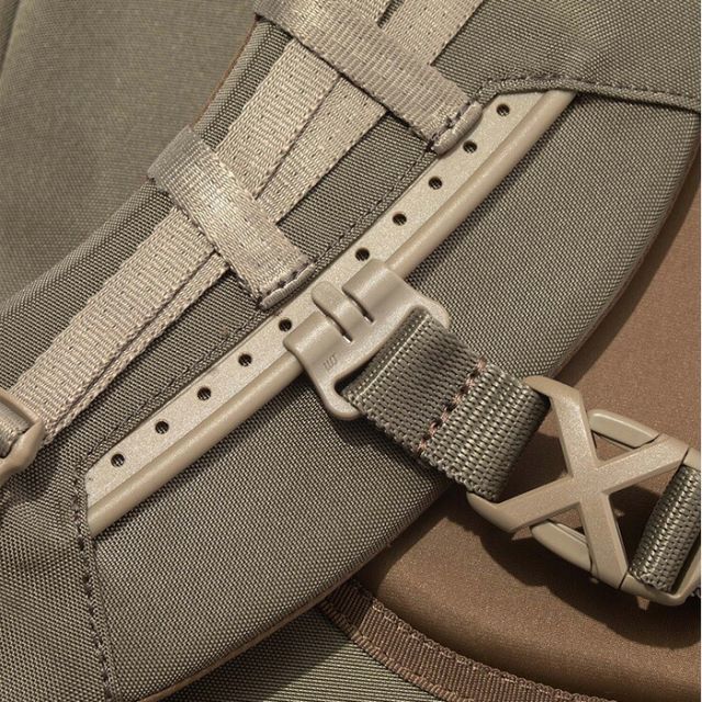 F/CE. 420 RE/COR TACTICAL BP