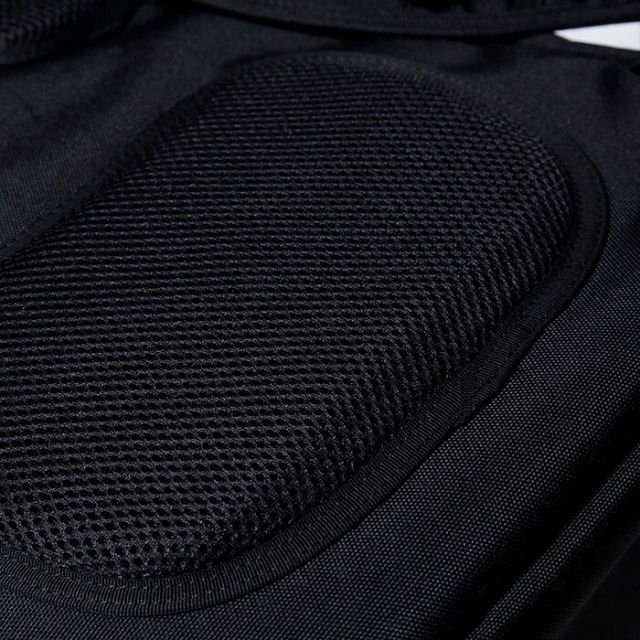 F/CE. 950 TRAVEL BP