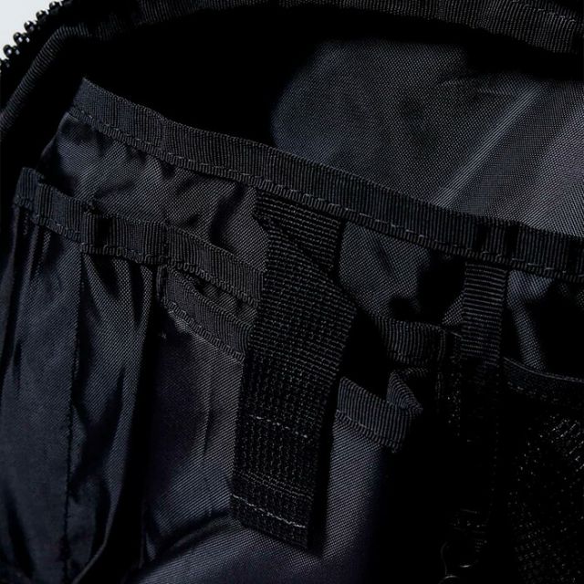 F/CE. 950 TRAVEL BP