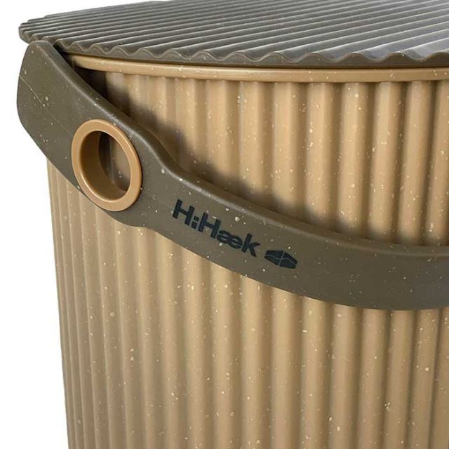 オムニウッティ 8L ふた付きバケツ 収納 ゴミ箱 おしゃれ 八幡化成 HiHaek Camp stool bucket ハイヘイク