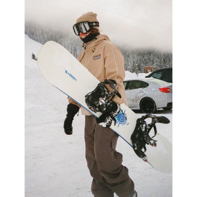 K2 KB240402 EXTRAVISION
