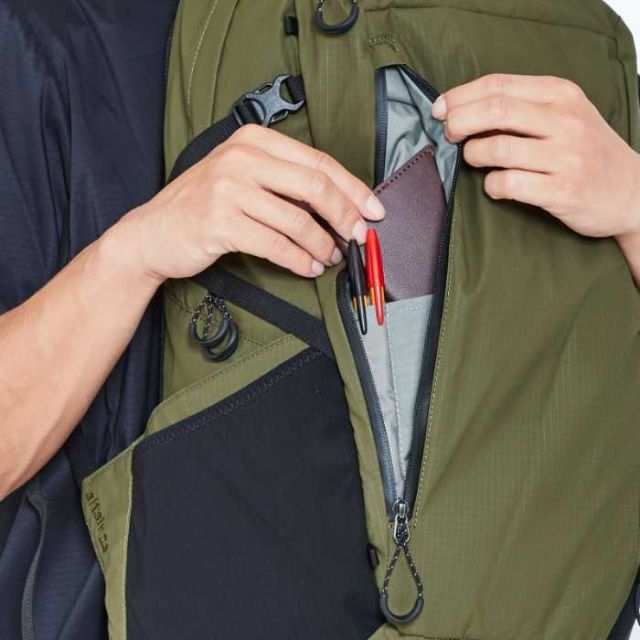 カリマー リュック アルタイル 25 Karrimor 501146 ALTAIR 25 デイパック バックパック 新生活 社会人 (230912)