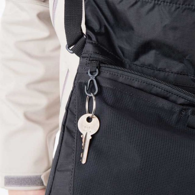 カリマー サコッシュ 5L TC サコッシュ L KARRIMOR 501066 TC sacoche L 旅行 トレッキング ハイキング アクセサリー メンズ レディース ユニセックス コヨーテ Coyote (240908)