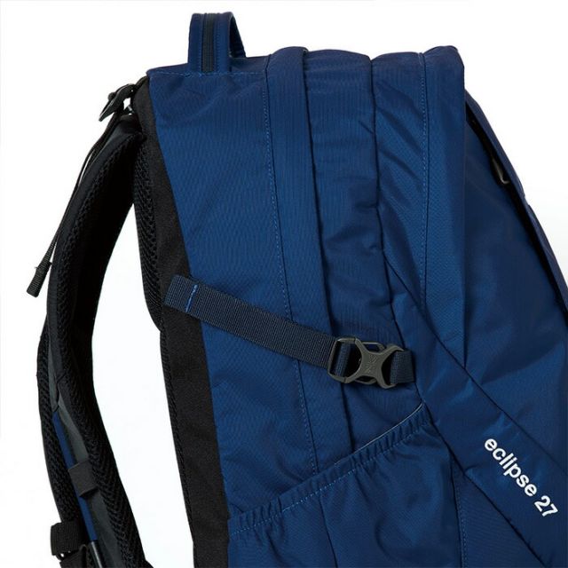 カリマー リュックサック KARRIMOR 501210 eclipse 27 リュックサック デイパック バックパック 27L A4収納 PCホルダー付き ハイドレーション対応 オーガナイザー搭載 ポールキャリア付き トレッキング ハイキング デイリー black ブラック (2502)