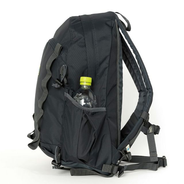 カリマー KARRIMOR 501237 VT DAY PACK F 25 （VTデイパックF 25） アウトドアから日常使いまで活躍する容量25Lの多機能デイパック PCポケット付き トレッキングポール対応 デイジーチェーン搭載 (250828)