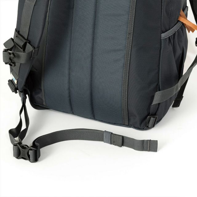 カリマー KARRIMOR 501237 VT DAY PACK F 25 （VTデイパックF 25） アウトドアから日常使いまで活躍する容量25Lの多機能デイパック PCポケット付き トレッキングポール対応 デイジーチェーン搭載 (250828)