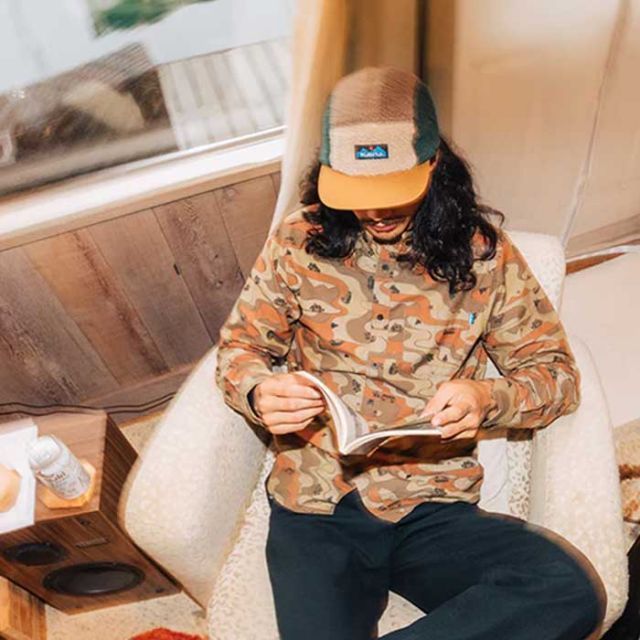 カブー キャップ kavu 19811333 ファーボールキャンプ ボアキャップ 帽子 メンズ レディース ユニセックス コットン ファー CHALK 浅め サイズ調節可能 秋冬 (241011)