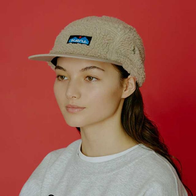カブー キャップ kavu 19811333 ファーボールキャンプ ボアキャップ 帽子 メンズ レディース ユニセックス コットン ファー CHALK 浅め サイズ調節可能 秋冬 (241011)