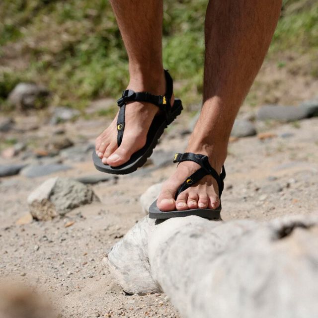 ルナサンダル モノ ウィングドエディション アドベンチャーサンダル LUNA Sandals Mono Winged Edition トレイル ランニング ハイキング 軽量サンダル (260408)