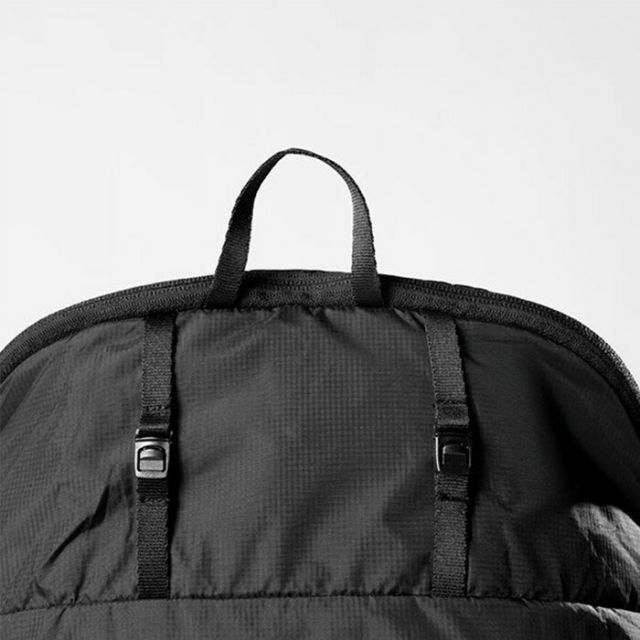 Matador マタドール パッカブルランドリーバッグ 20370075  Packable Laundry Bag ランドリーバッグ 30L 軽量 撥水 旅行 アウトドア キャンプ 洗濯バッグ