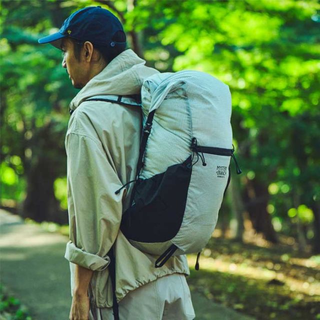 ミステリーランチ バックパック インアンドアウト25 19761671 バックパック 25L 軽量 パッカブル 登山 旅行 サブバッグ IN AND OUT 25 MYSTERY RANCH (260224)