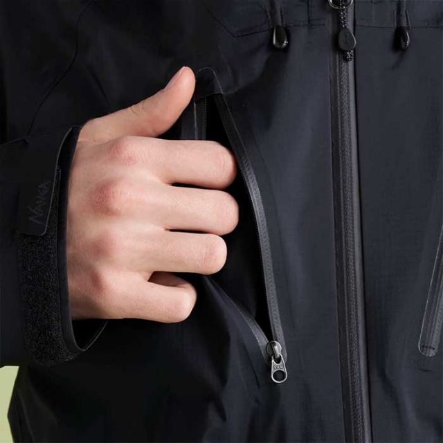ナンガ アウター メンズ 2.5層 防水 透湿 NANGA AURORA TEX 2.5LAYER TREK SHELL PARKA オーロラテックス 2.5レイヤー トレックシェルパーカー 防水 ブラック 春 秋 冬 カーキ M/L (240317)