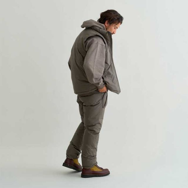 NANGA AURORA TEX STAND COLLAR DOWN VEST