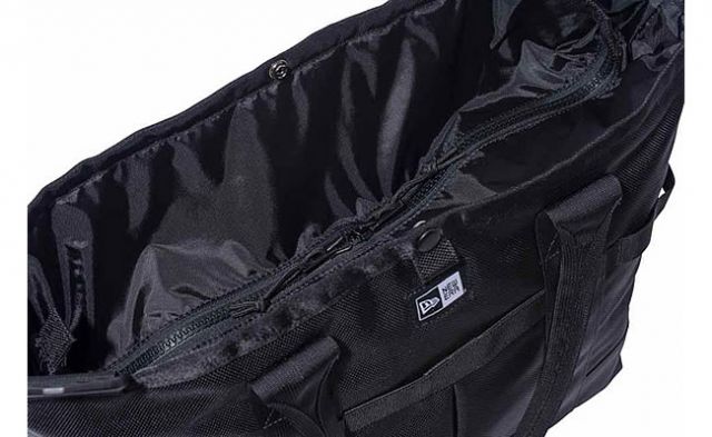 ニューエラ トートバッグ NEWERA TOTE BAG 22L 11404124 2WAY 22L ブラック 撥水 PC収納付き ショルダー兼用 鞄 カバン bag バック (240305)