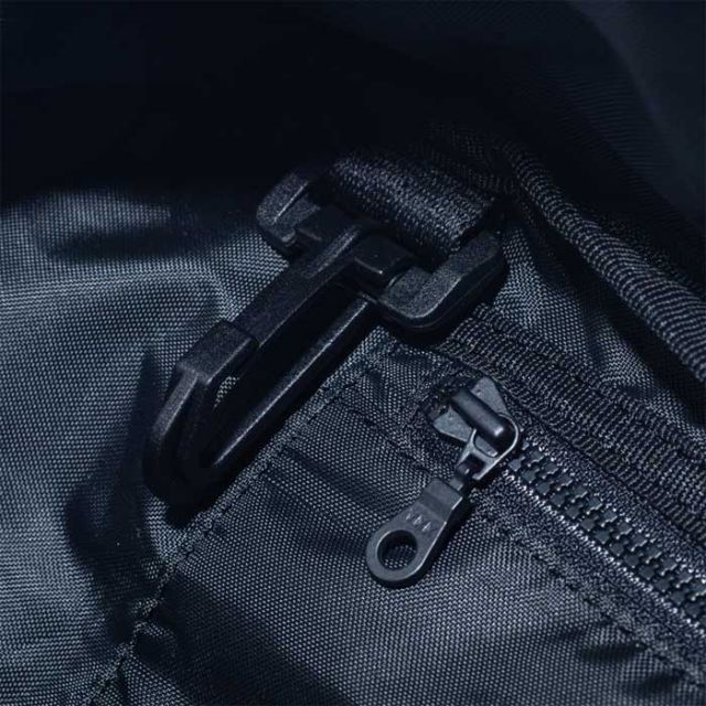 ニューエラ ウエストバッグ NEWERA  WAIST BAG 14521297 / 14521296 / 14392098 ヒップバッグ ウエストポーチ カバン new era メンズ 人気 2L ストリート系 小さめ ナイロンツイル キーフック付き 軽量(240305)