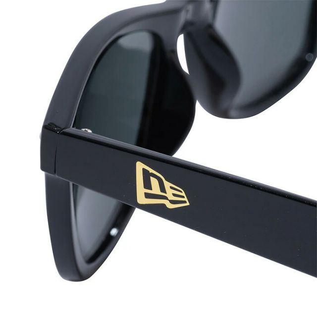 ニューエラ サングラス UVカット スクエア レンズ NEWERA [ SUNGLASSES SQUARE ]  ストック STOCK 14518152 / 14518152 / 14518155  メンズ UVカット おしゃれ ストリート系 紫外線対策  ブランド フラッグロゴ 軽量 スポーツ(240328)
