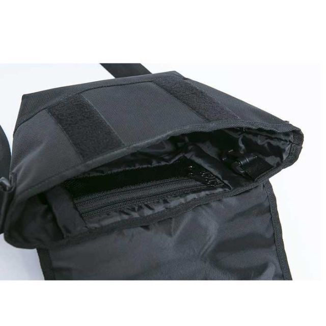 ニューエラ ショルダーバッグ ミニ 3.5L ブラック ポーチ型ボディバッグ 軽量モデル  NEW ERA SHOULDER BAG MINI 軽量 コンパクト フェス アウトドア ユニセックス 旅行 トラベル (14521320) メール便 (240305)