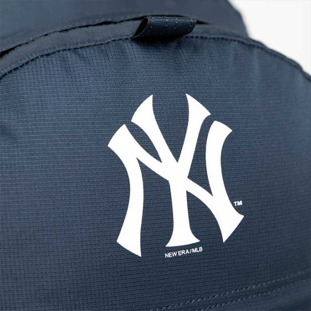 NEW ERA CARRIER PACK 150D NE MLB