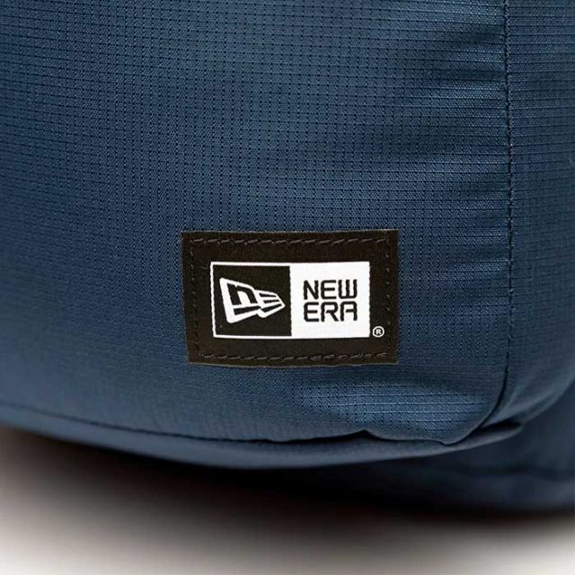 NEW ERA CARRIER PACK 150D NE MLB