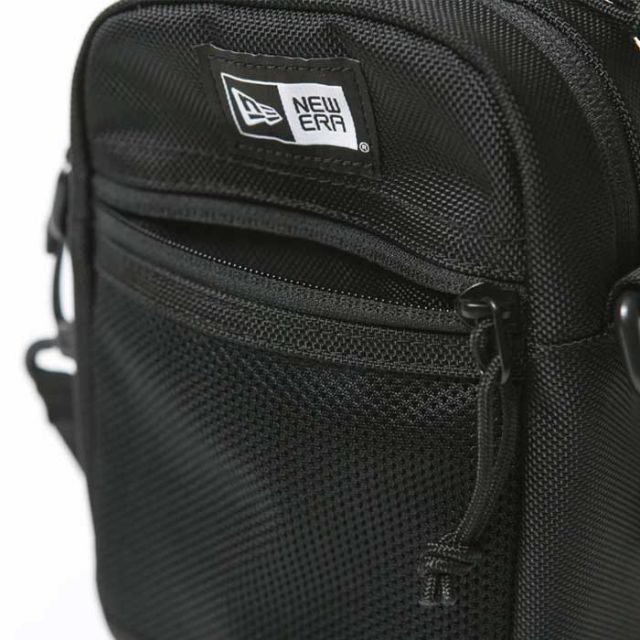 NEW ERA SHOULDER POUCH 2