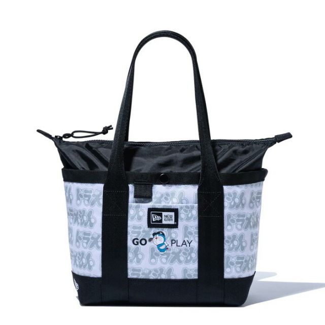 ニューエラ トートバッグミニ 6L ドラえもん スイング ホワイト NEWERA GF TOTE BAG M DORAEMON NECAPGF バッグ レディース サブバッグ キャラクター 小さめ 限定モデル(2502)
