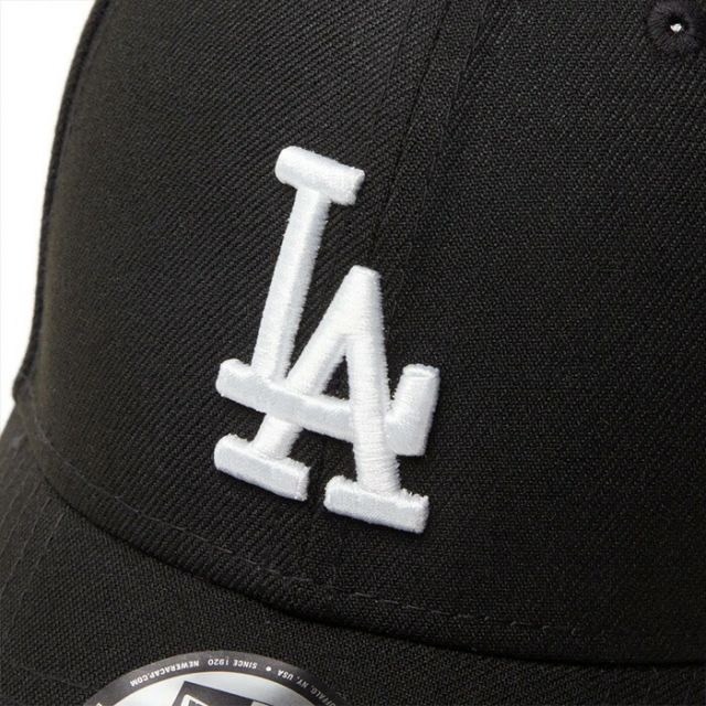 NEW ERA 940VS MLB WOVEN LABEL