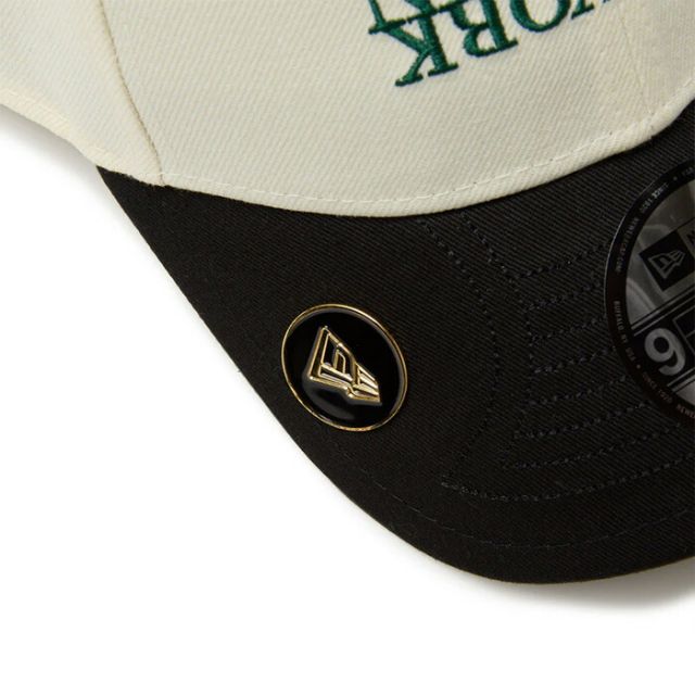 ニューエラ クロームホワイト ビーチキスブルーバイザー NEWERA GF 940VS OP NENY 2TONE NEWERA ゴルフキャップ マグネット付き ボールマーカー対応 9FORTY ユニセックス 帽子 ベルクロストラップ 抗菌 ブラック ニューエラゴルフ (2503)