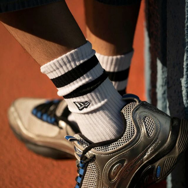 NEW ERA SOCKS CREW 2P EMB WHI