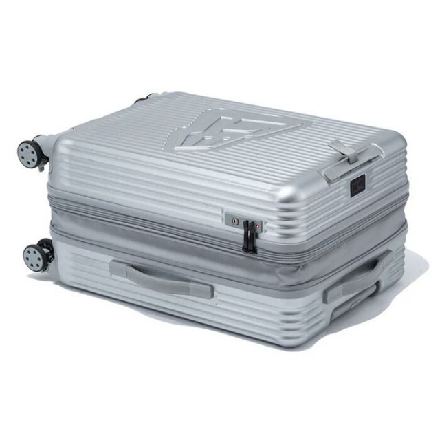 NEW ERA WHEEL CARRY CASE MEDIUM