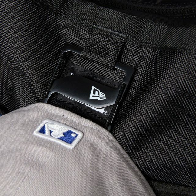 ニューエラ トートバッグ ラージ 42L ブラック NEWERA TOTE BAG L 1680D 大容量 ジップ付き 撥水 ポケット多数 ユニセックス 通勤 通学 旅行 アウトドア バッグ メンズ レディース (2503)