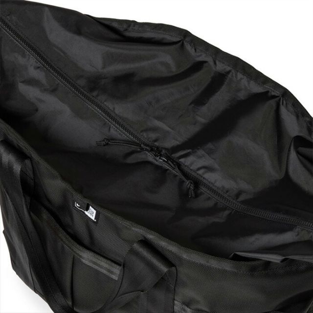 ニューエラ トートバッグ ラージ 42L ブラック NEWERA TOTE BAG L 1680D 大容量 ジップ付き 撥水 ポケット多数 ユニセックス 通勤 通学 旅行 アウトドア バッグ メンズ レディース (2503)