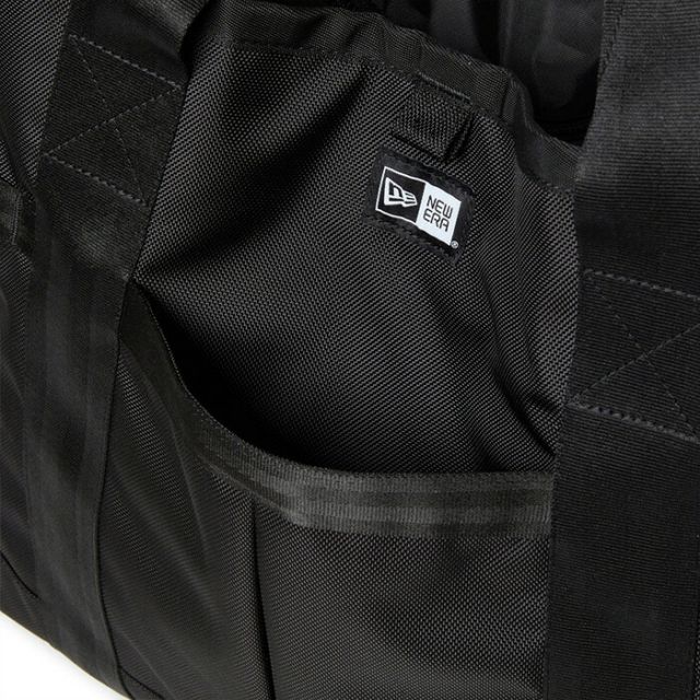 ニューエラ トートバッグ ラージ 42L ブラック NEWERA TOTE BAG L 1680D 大容量 ジップ付き 撥水 ポケット多数 ユニセックス 通勤 通学 旅行 アウトドア バッグ メンズ レディース (2503)