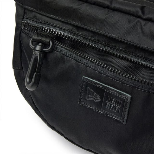 ニューエラ エクスプローラーウエストバッグ 3L ナイロンツイル ブラック NEWERA EXPLORER WAIST BAG NYLON TWL 撥水 軽量 耐久 リップストップ素材 サイドポケット付き アウトドア ウォーキング 通勤 ユニセックス (2503)
